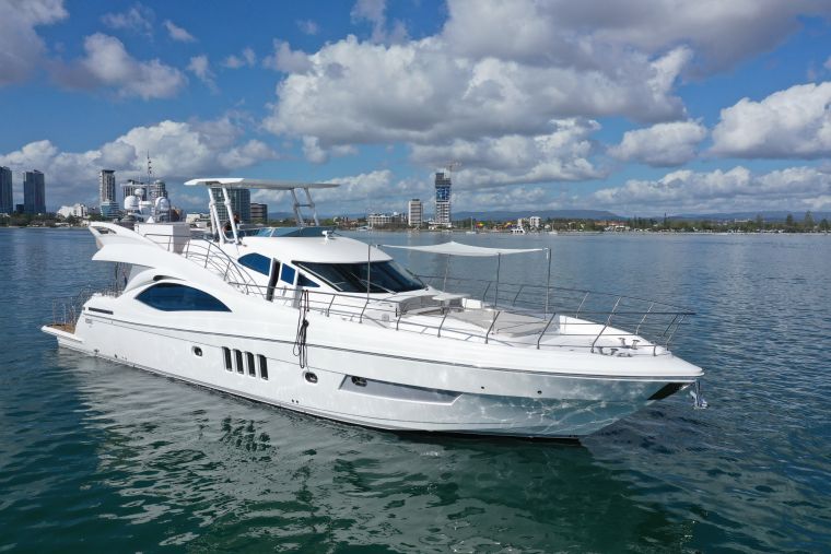 Ava Luxury Boat Charters Gold Coast Boat Charter Services